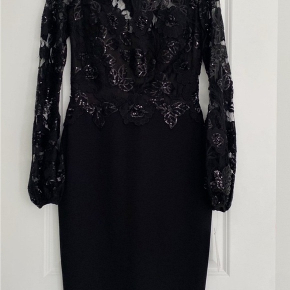 Nicole Bakti Dresses & Skirts - NWT Nicole Bakti Black Lace long sleeve pencil dress Formal Party Dress size 6
